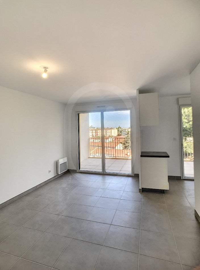 Flat Avenue des Prés d'Arènes in Montpellier