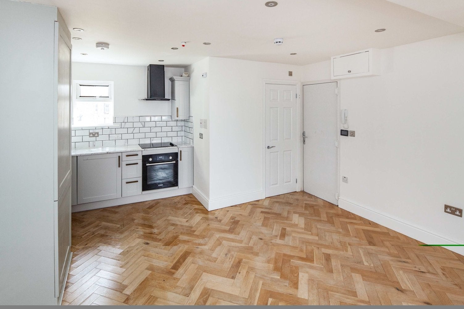 Flat Camberwell Grove in Greater London
