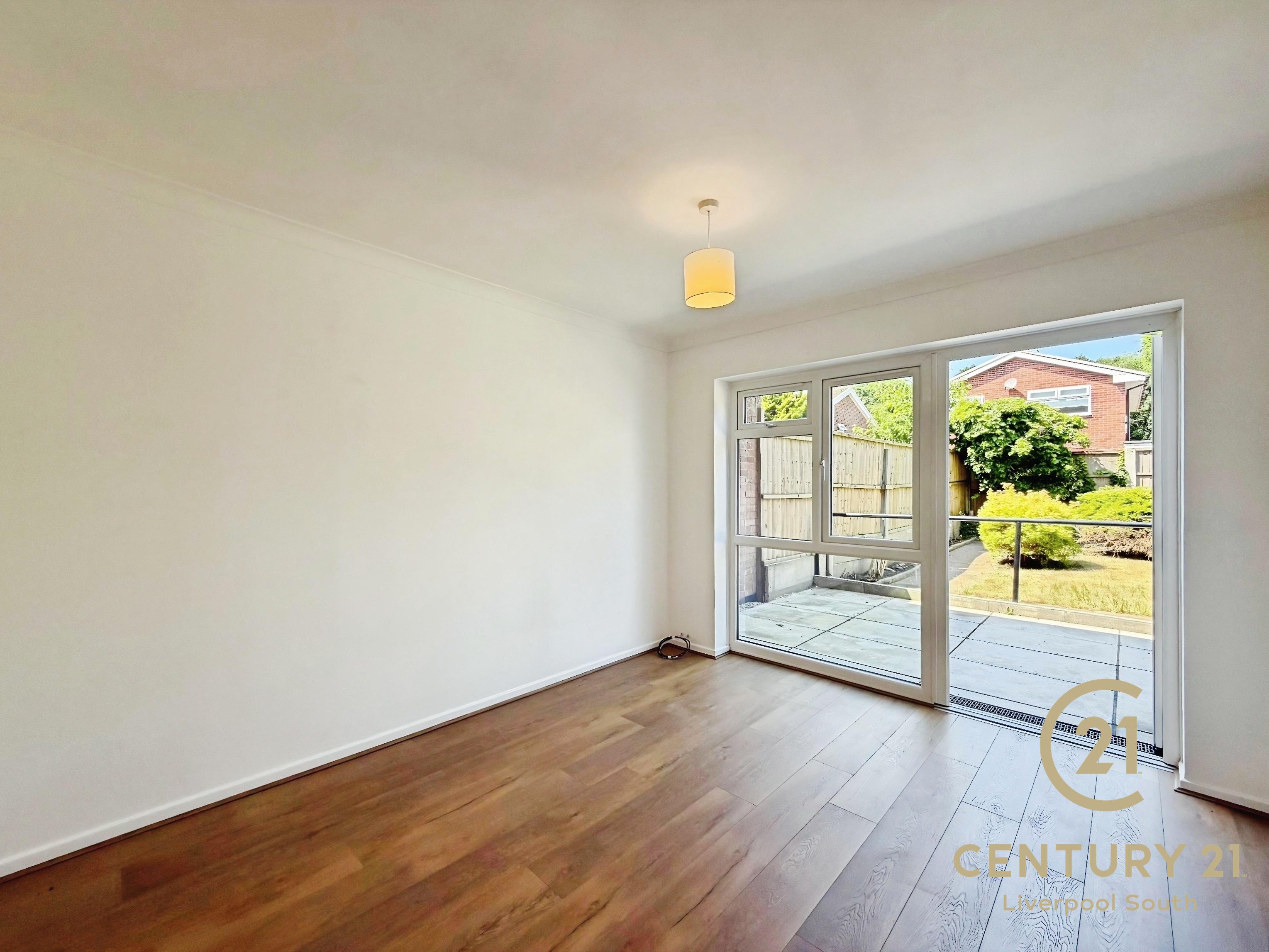 Flat Hawke Green in Huyton