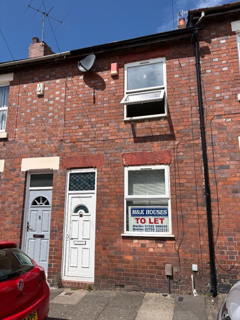 House Carlisle Street in Stoke-on-Trent