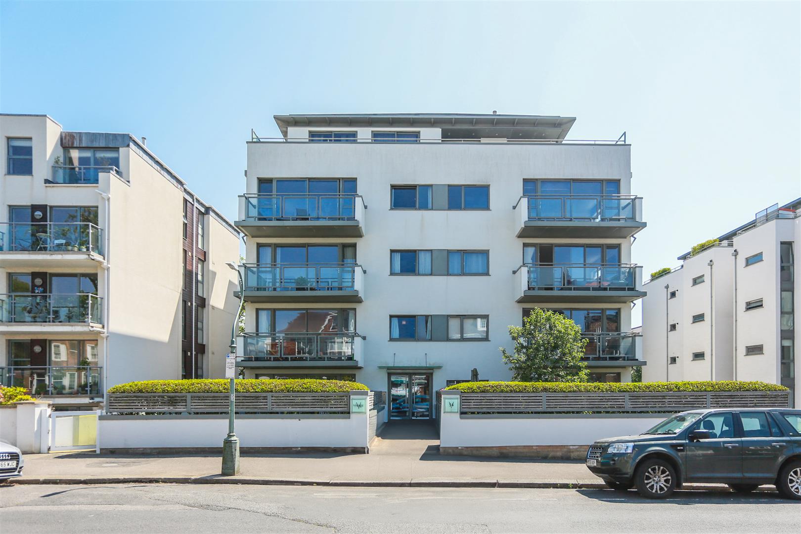 Flat Palmeira Avenue in Hove