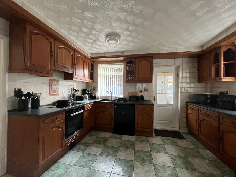 Room Rushall Place in North Tyneside