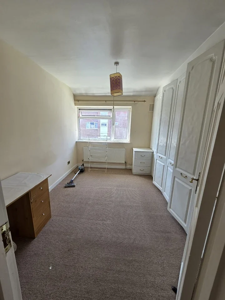 House Garvary Road in Greater London