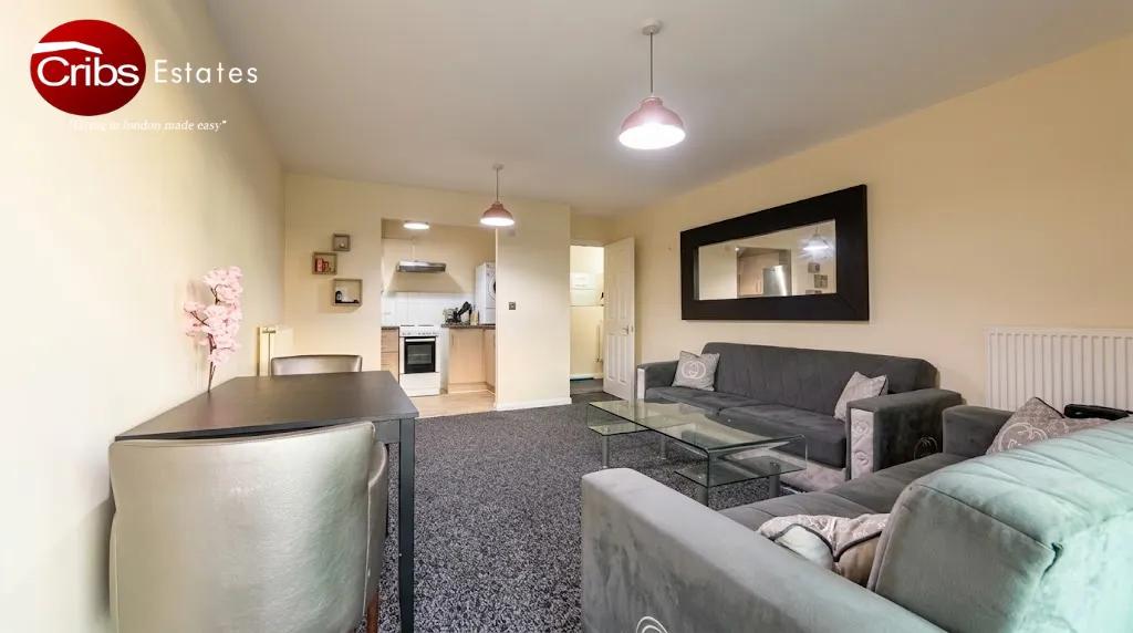 Flat Millharbour in Greater London
