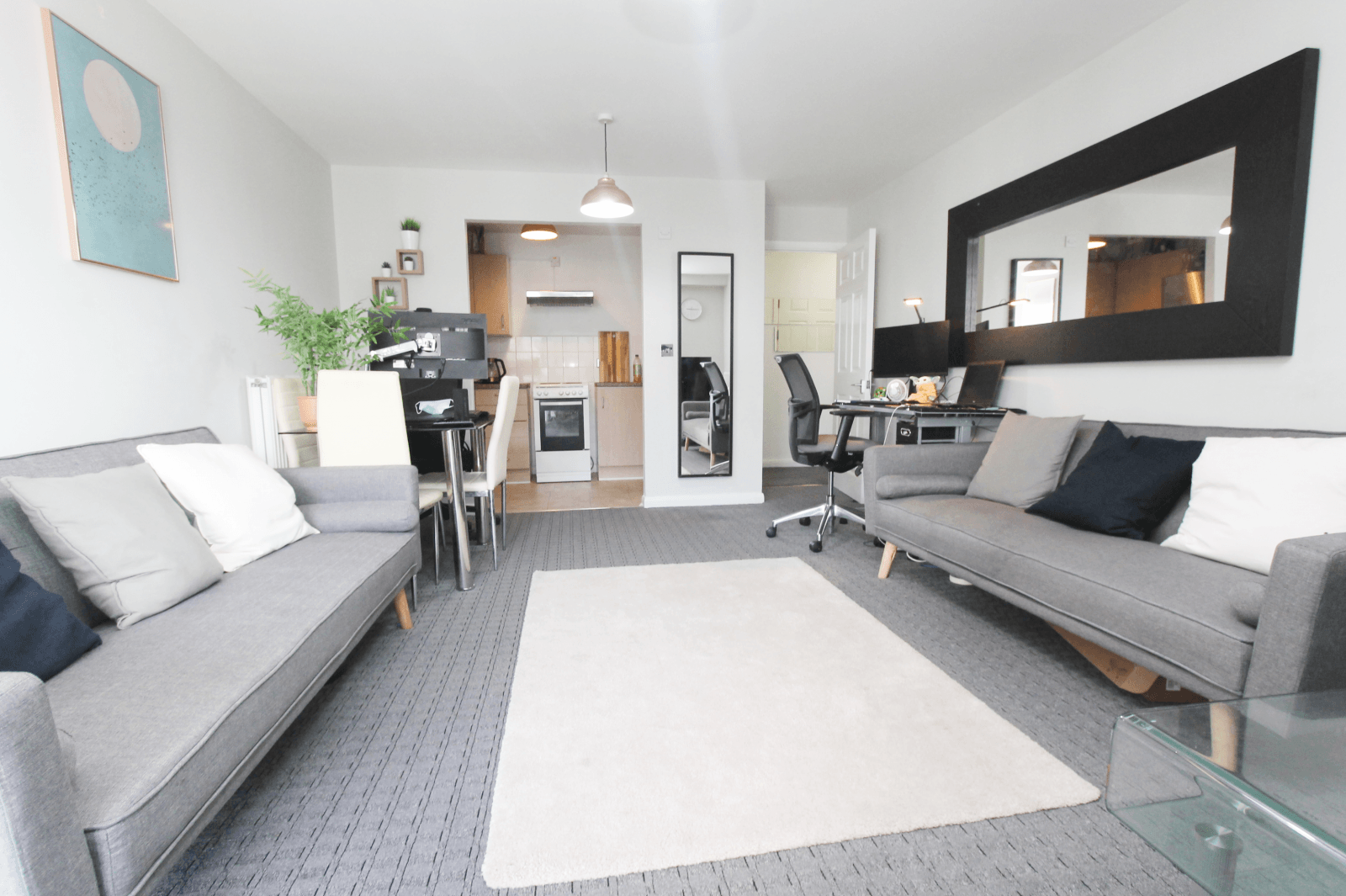 Flat Millharbour in Greater London