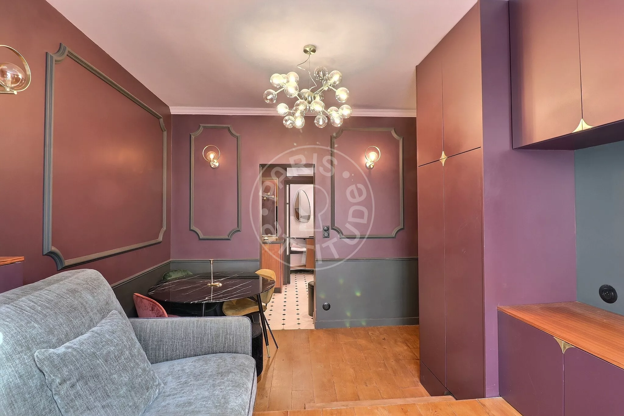 Flat Rue des Cloÿs in Paris