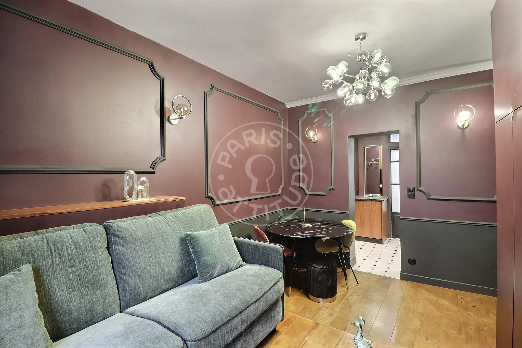 Flat Rue des Cloÿs in Paris