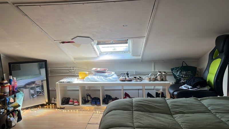 Room Hermitage Road in Greater London