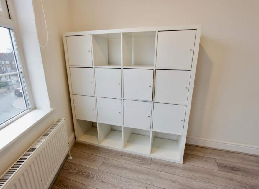 Flat Byron Road in Greater London