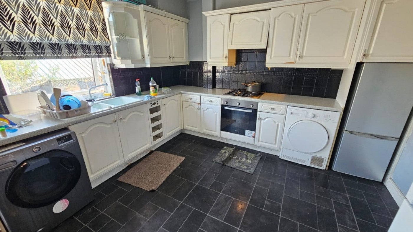 Room Farrar Street in Barnsley