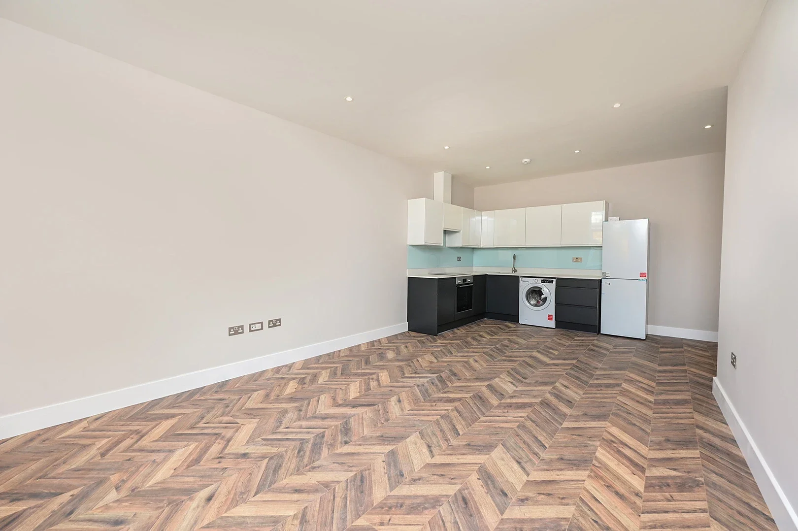 Flat Queensmead in Rushmoor
