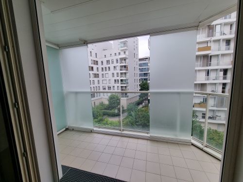 Flat Rue Jacques-Henri Lartigue in Issy-les-Moulineaux