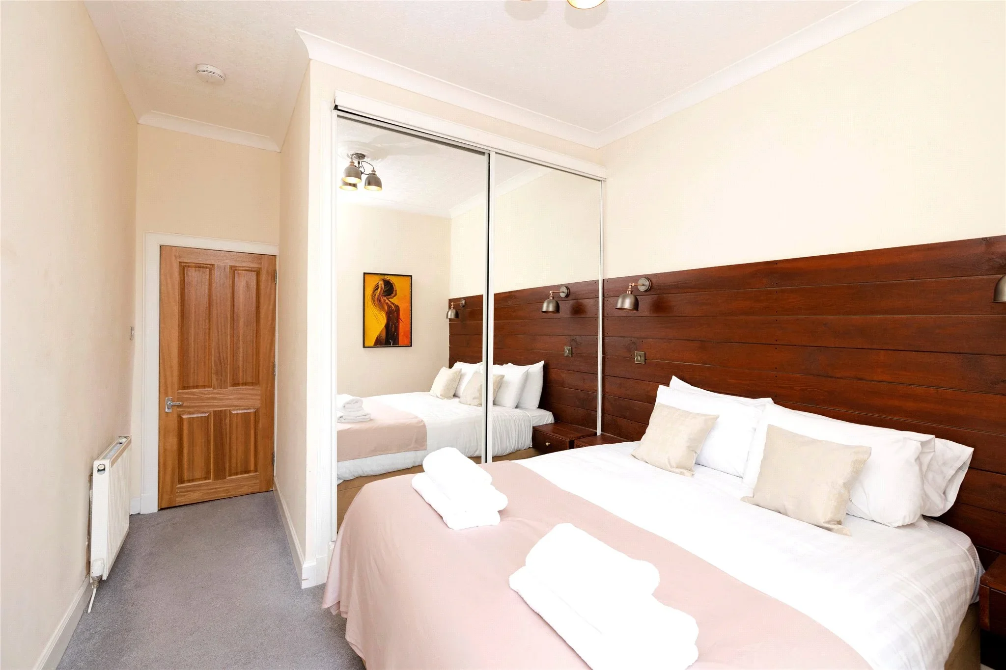 Flat Torphichen Place in City of Edinburgh