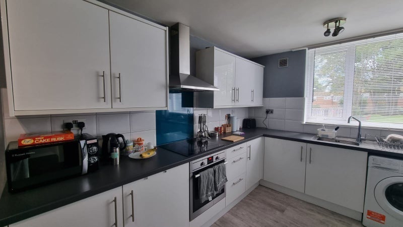 Room Pike Drive in Chelmsley Wood