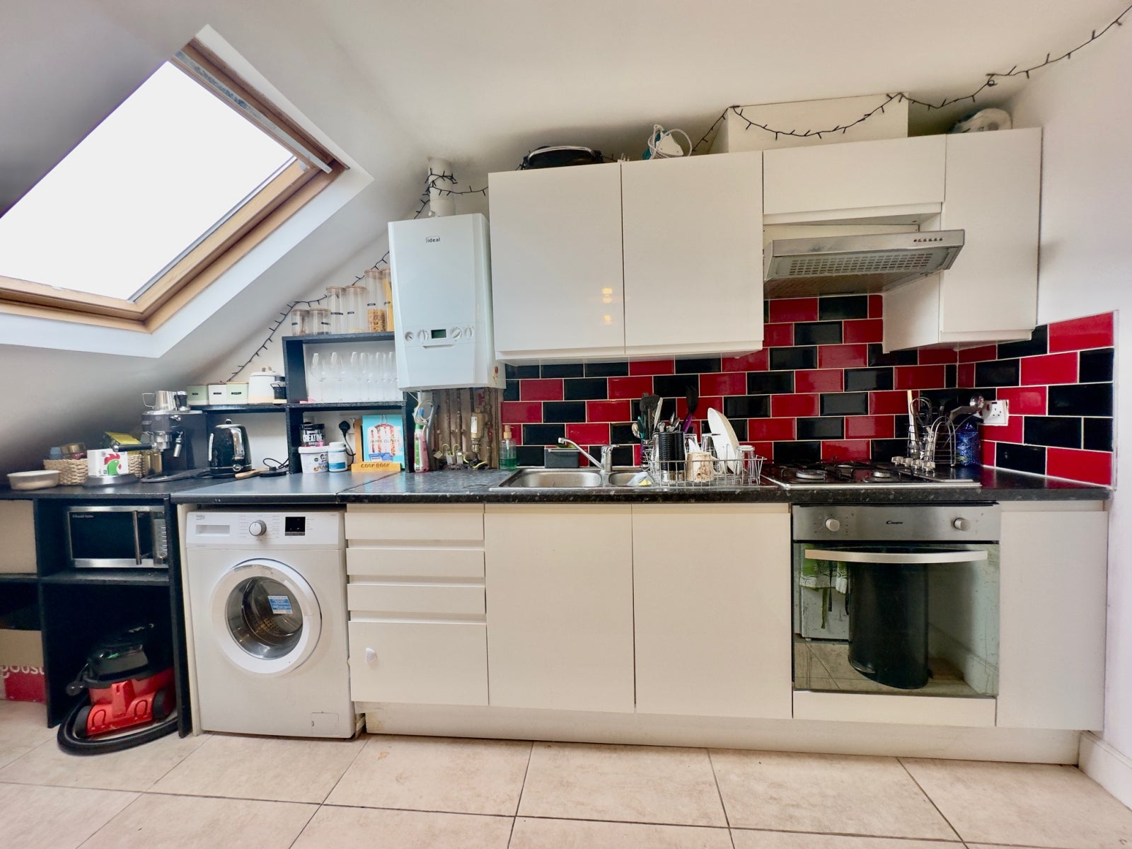 Flat Lucien Road in Greater London