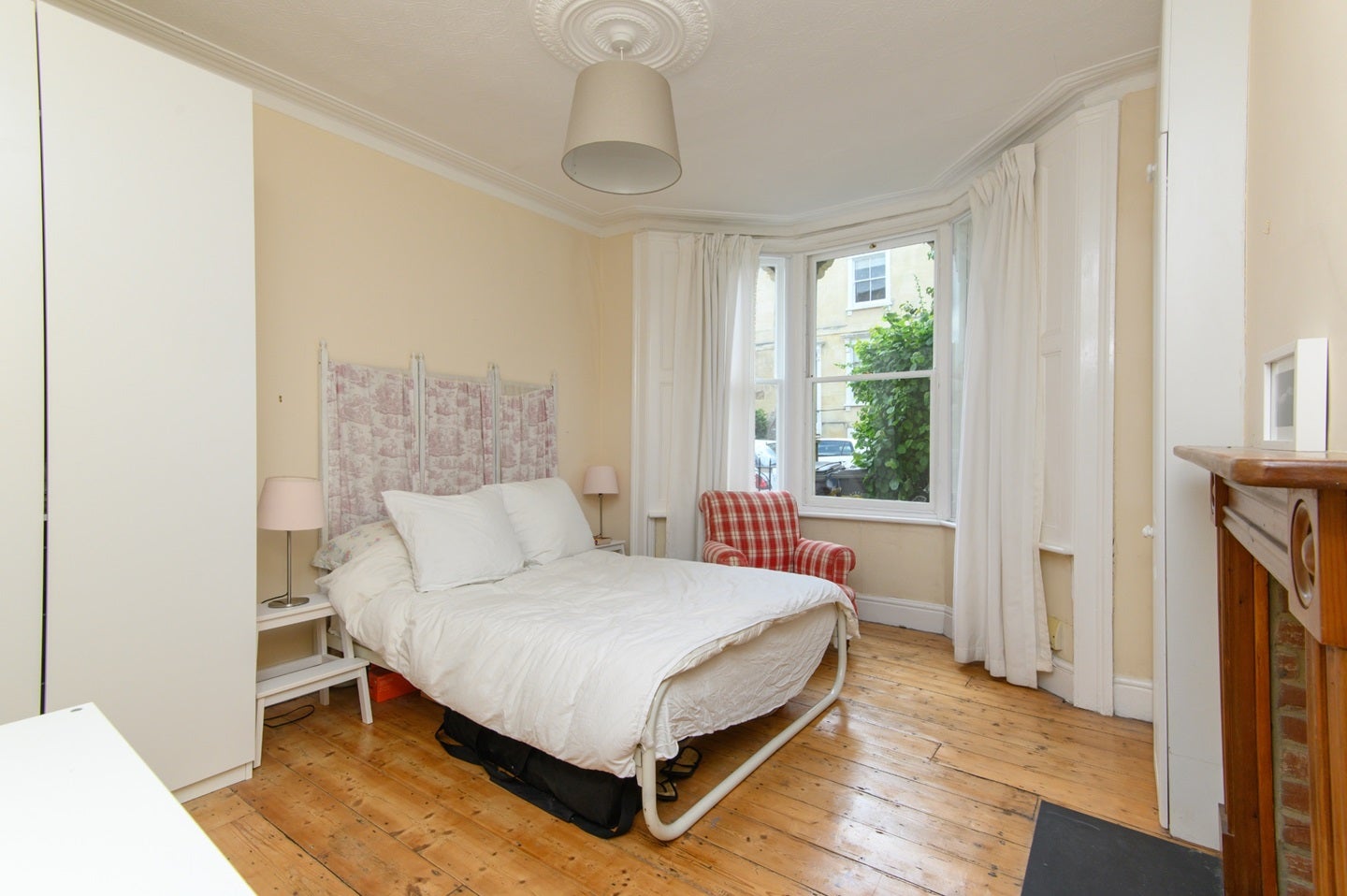 Flat Lansdown Road in Bristol