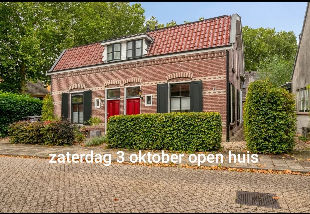Huis Prins Bernhardweg 19 in Houten