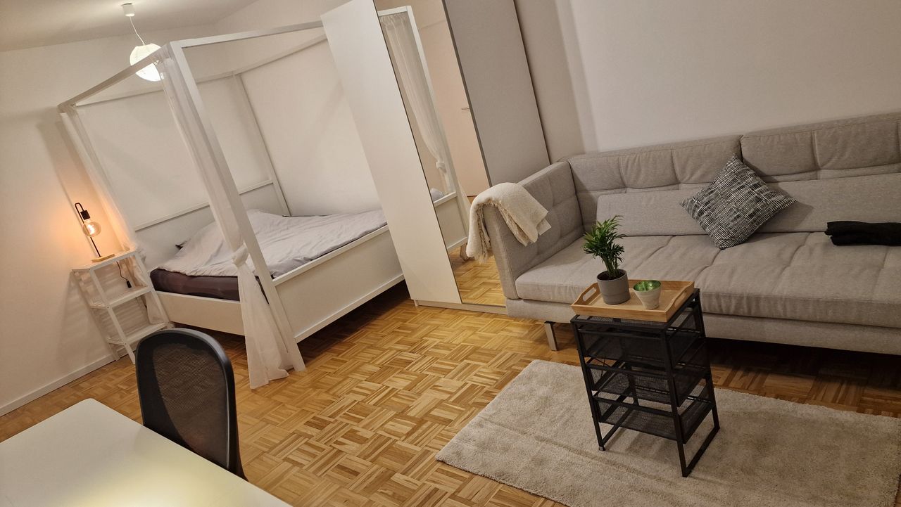 Zimmer Tangegartstraße in Stuttgart