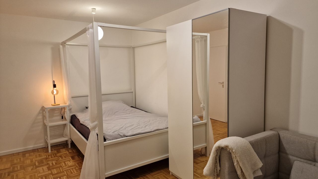 Zimmer Tangegartstraße in Stuttgart
