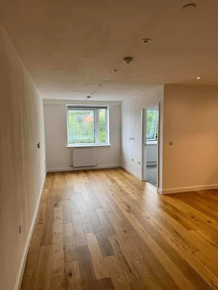 Flat Warren Road in Cheadle Hulme