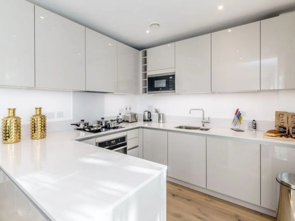 Flat Rochester Place in Greater London