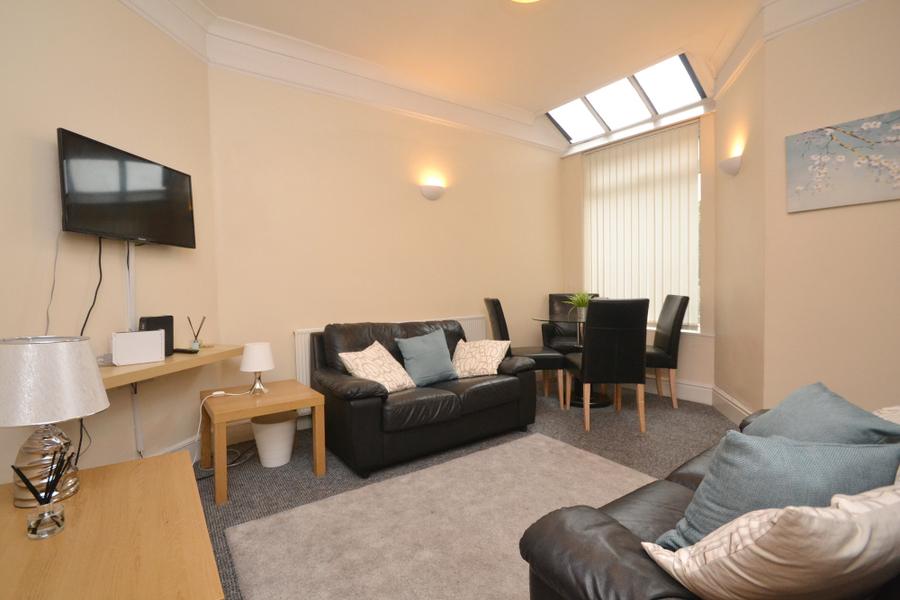 House Carill Drive in Manchester