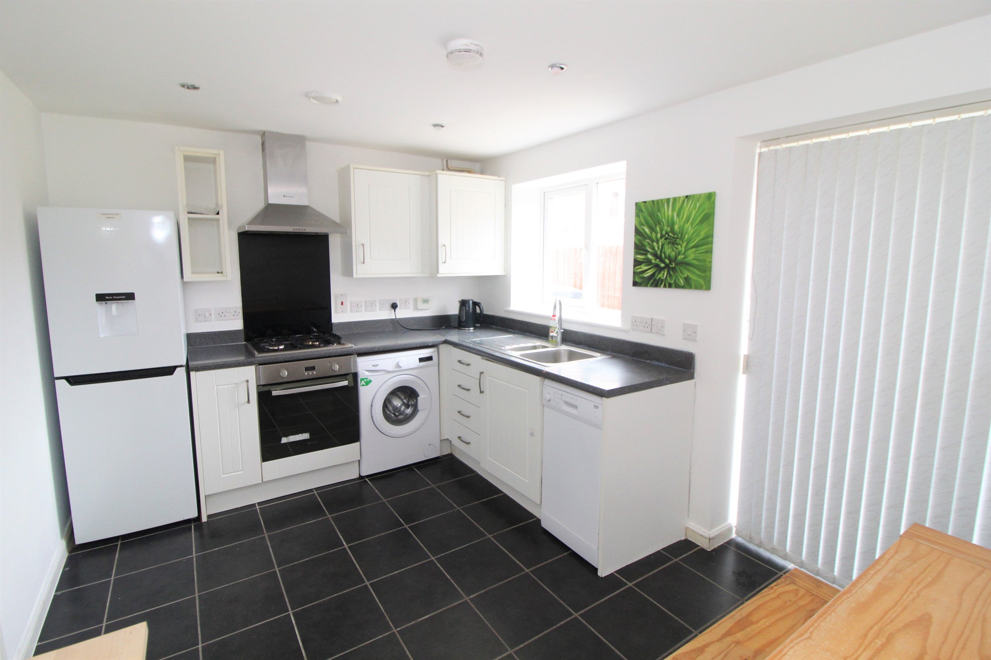 House Kingfisher Close in Coventry