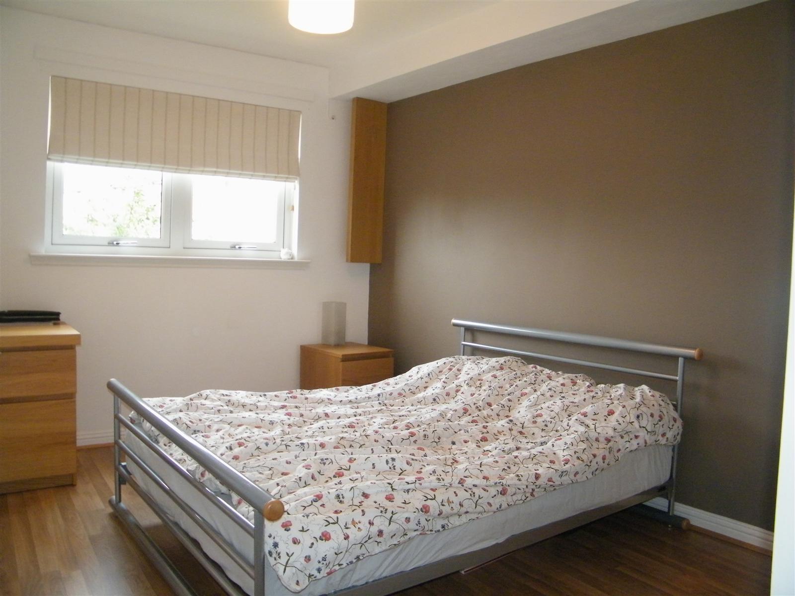 Flat Dawson Road in Glasgow