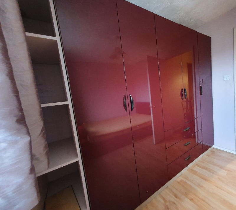 Room Church Place in Greater London