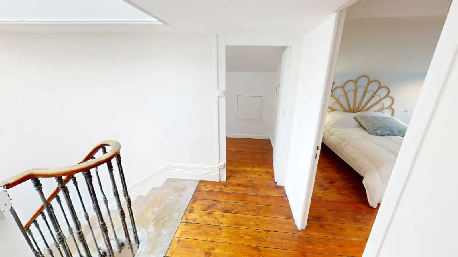 Appartement Parvis Louis et Henri Pouyanne à Bordeaux