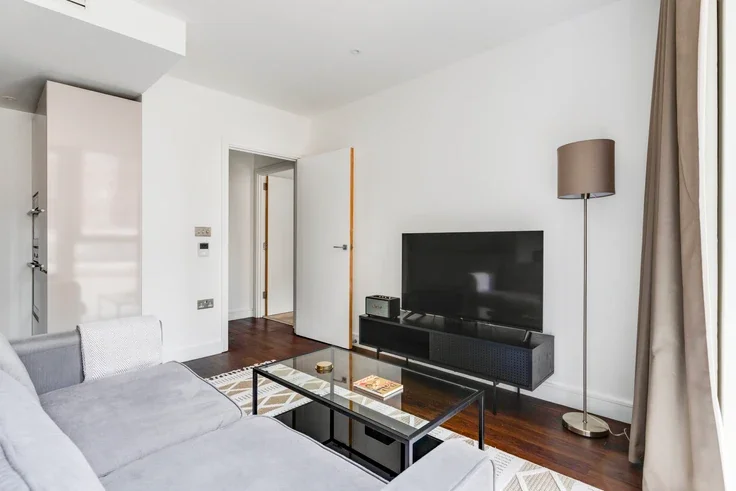Flat Wandsworth Road in Greater London