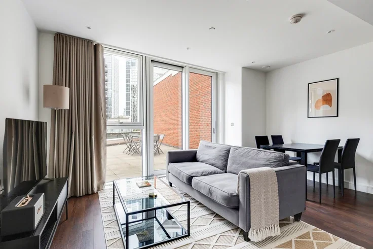 Flat Wandsworth Road in Greater London