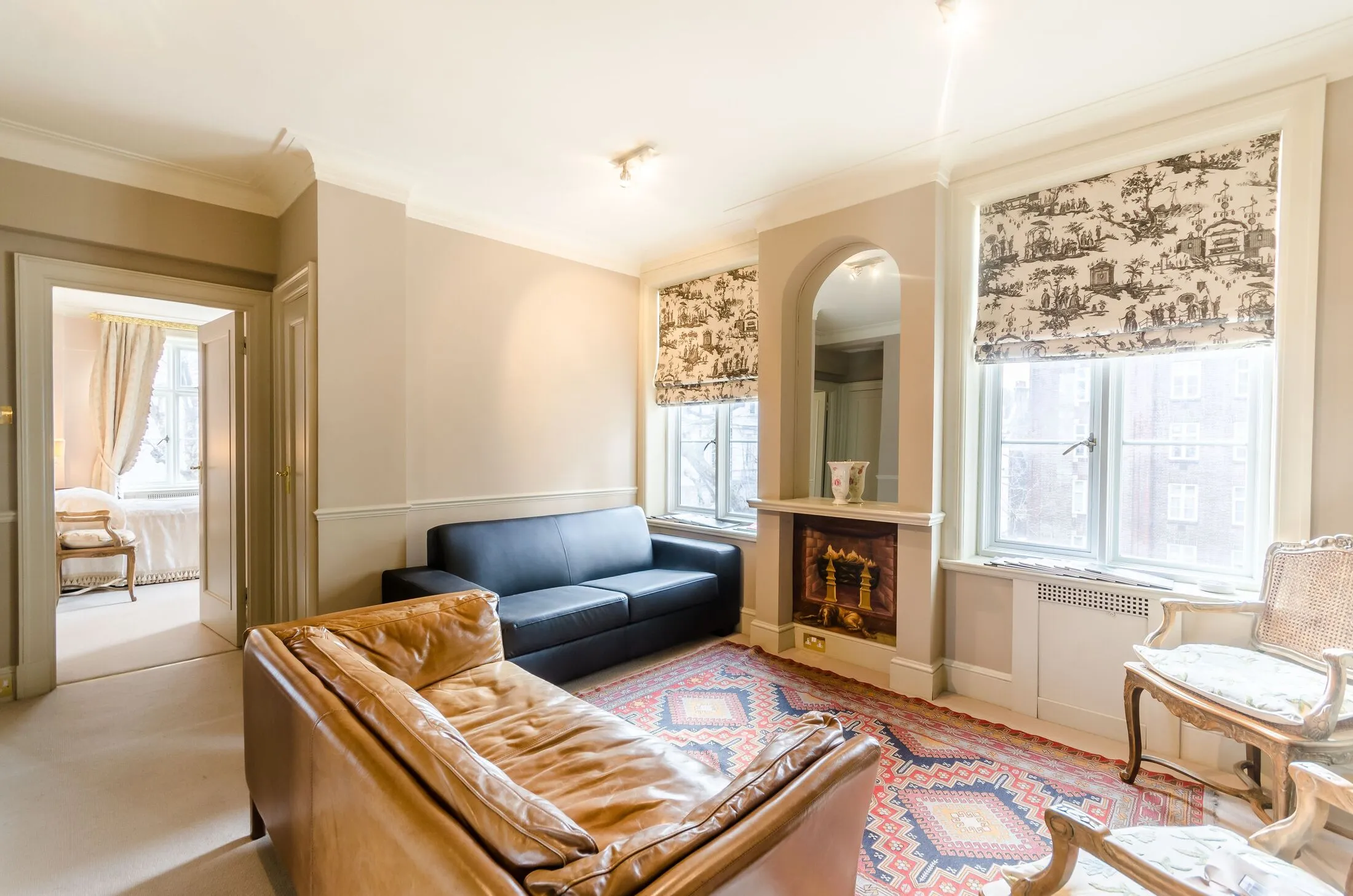 Flat Chesterfield Gardens in City of Westminster