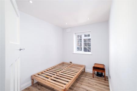 Flat Frognal in Greater London