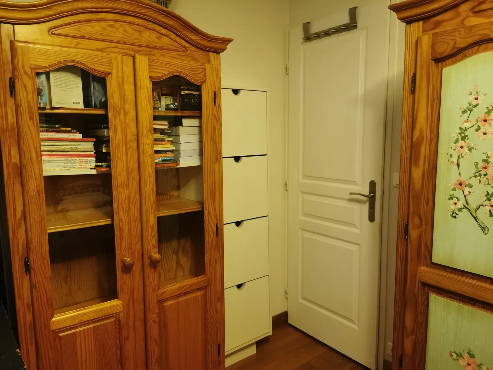 Room Passage Fleuri in Bagnolet