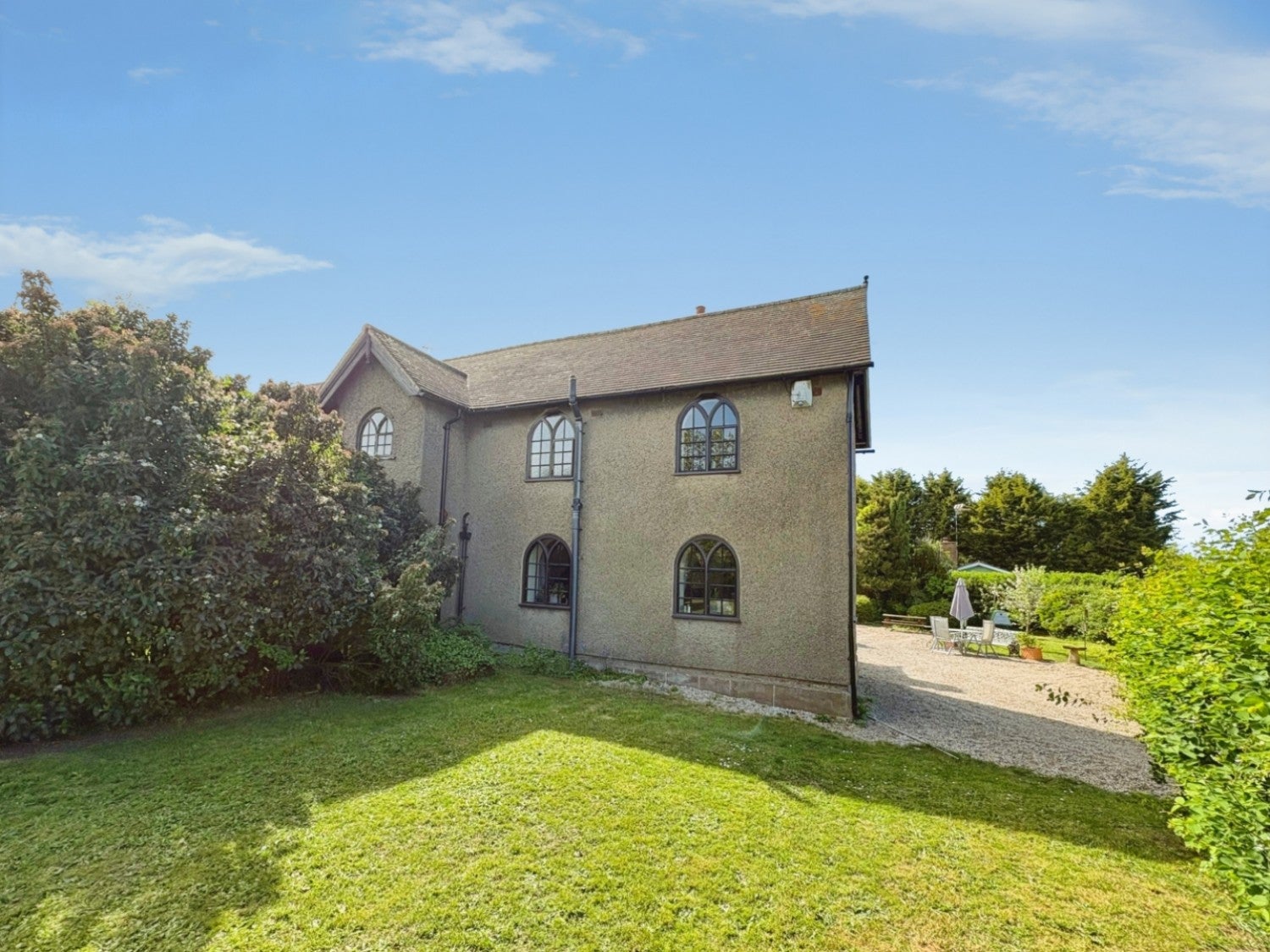 House Hampton Lane in Metropolitan Borough of Solihull