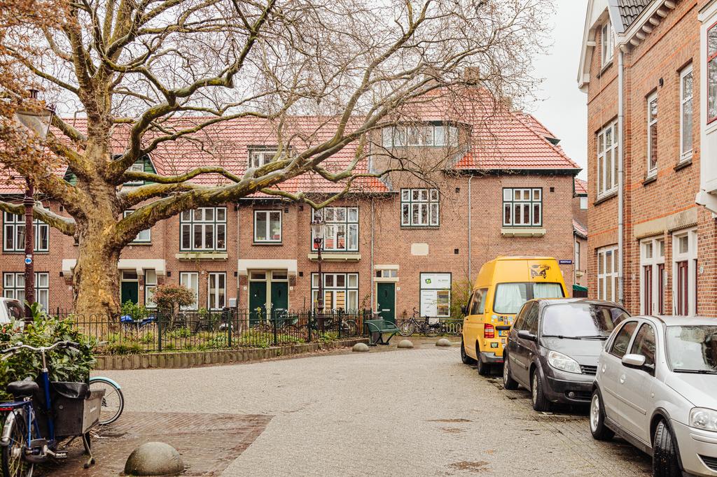 Appartement Leeuwerikstraat 82 A in Amsterdam
