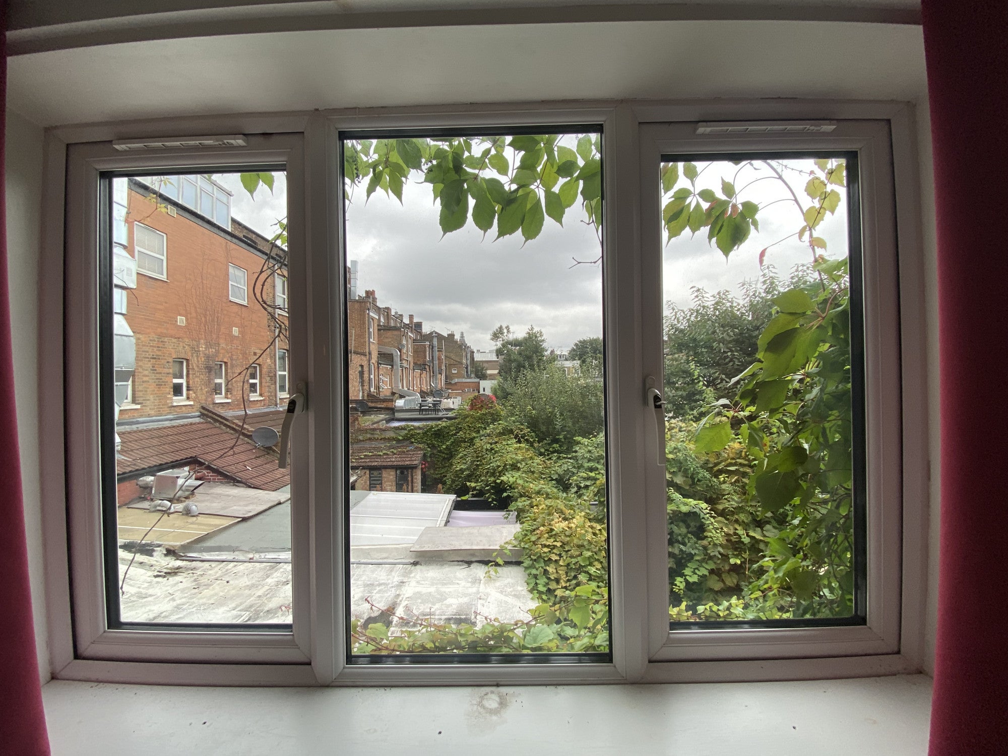 Flat Holloway Road in Greater London