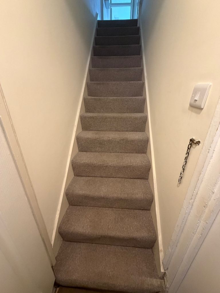 Flat Winslet Place in Reading