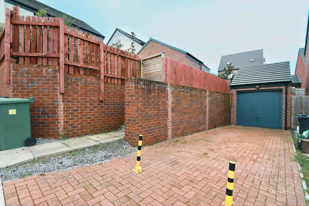 House Heol Williams in Cardiff