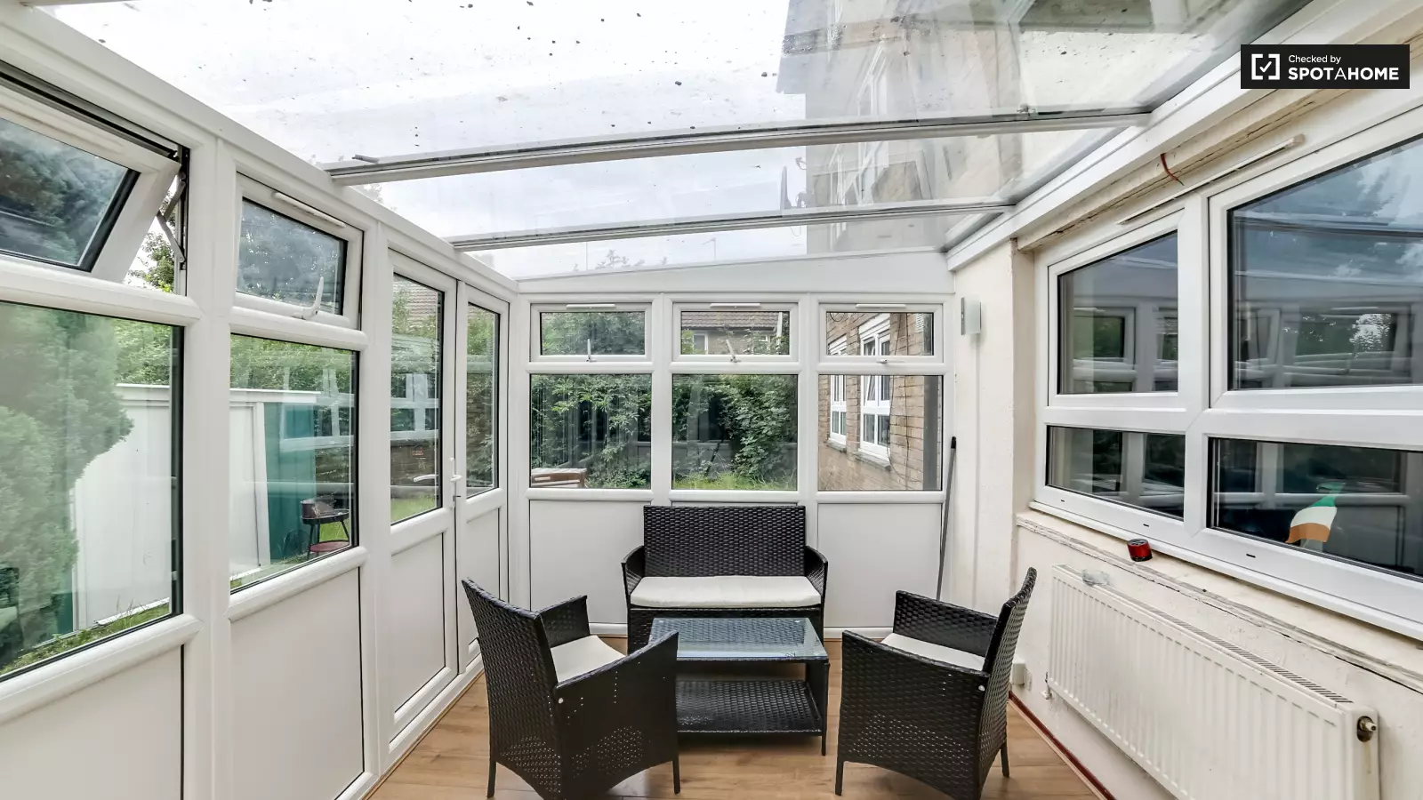 Room Barnby Square in Greater London