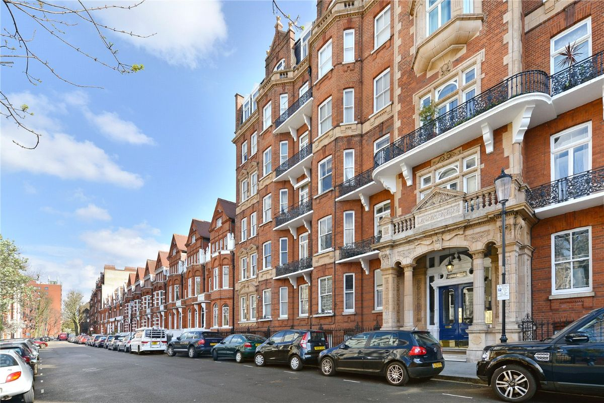 Flat Rich Lane in Greater London