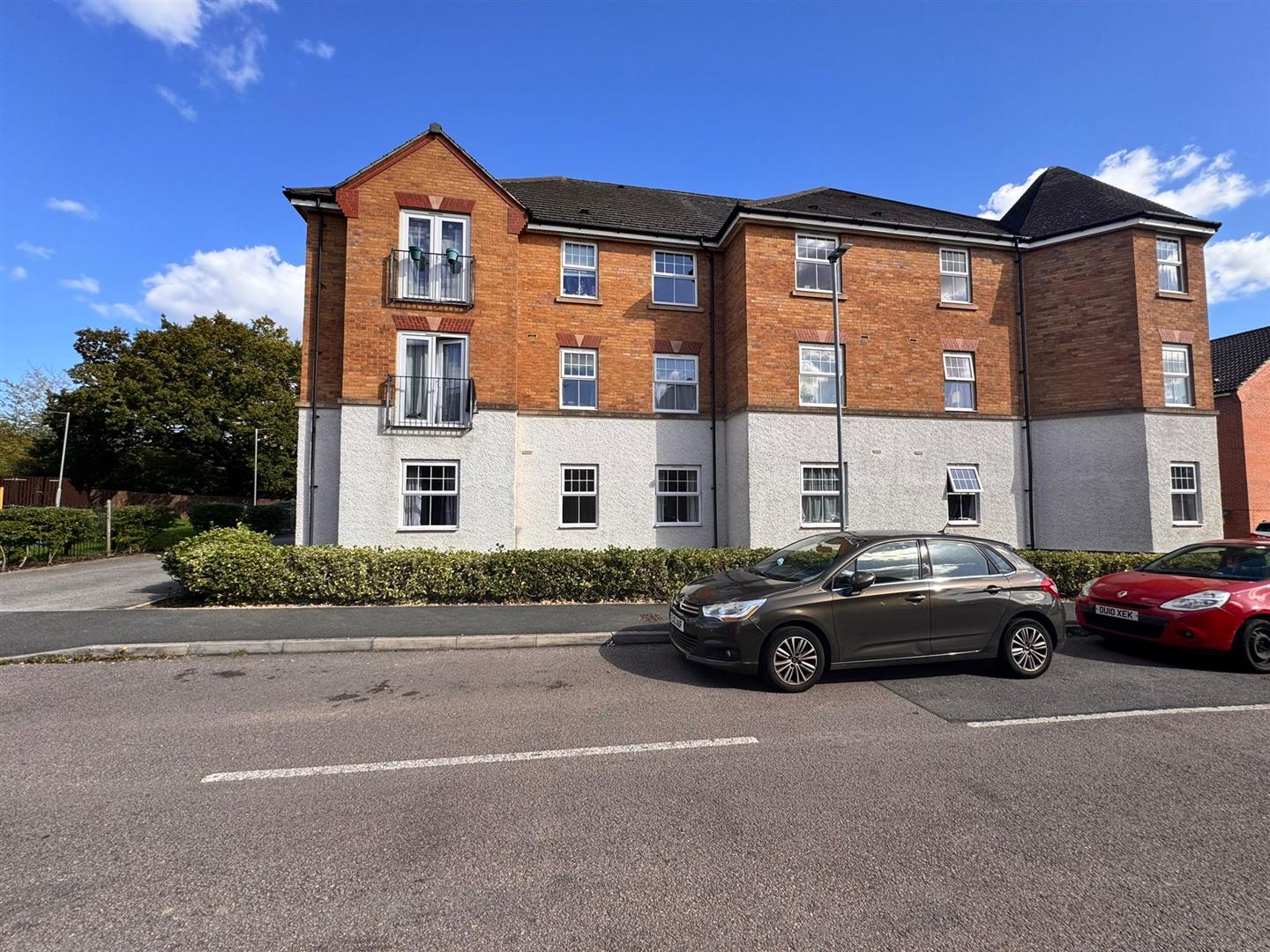 Flat Conyger Close in Great Oakley