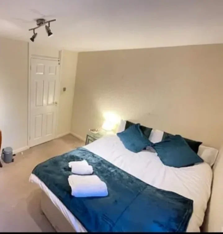 Room Copper Beech Close in Windsor