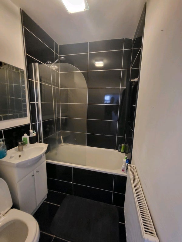 Room The Crescent in Greater London