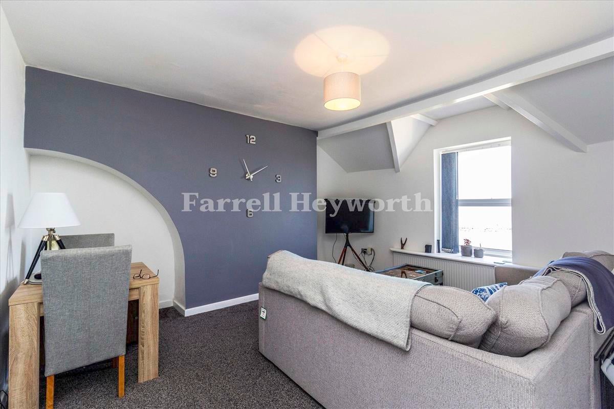 Flat Sandylands Promenade in Morecambe