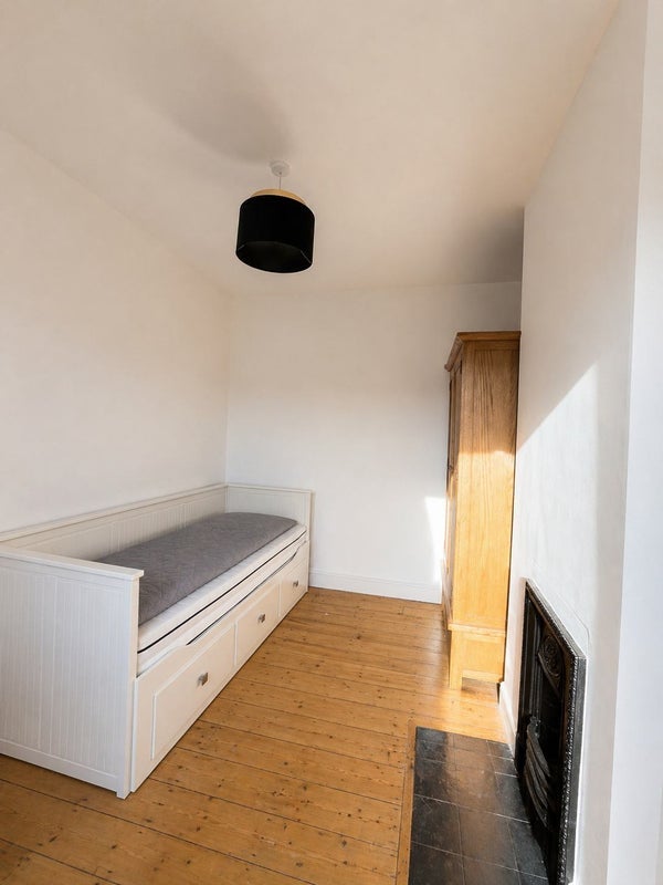 Room Long Hyde Road in Sandwell