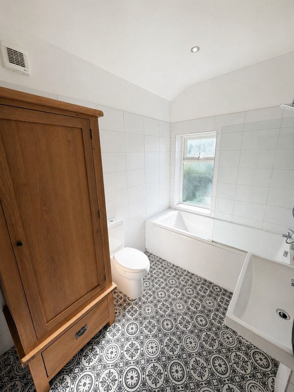 Room Long Hyde Road in Sandwell
