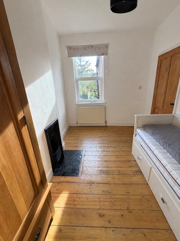 Room Long Hyde Road in Sandwell
