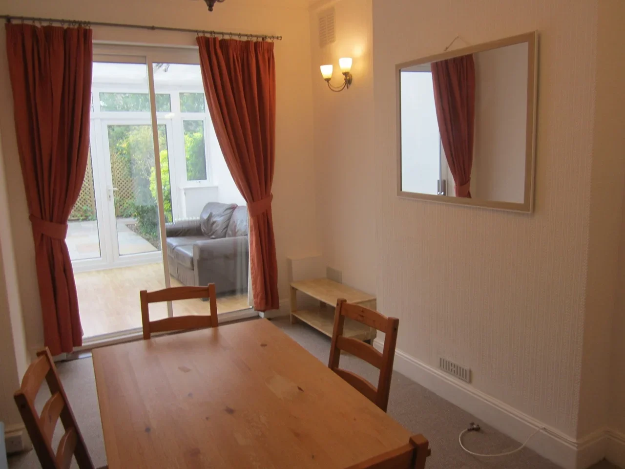 House Wyndham Road in Greater London